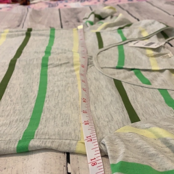 RD Style Striped Open Back Tee - Picture 10 of 12